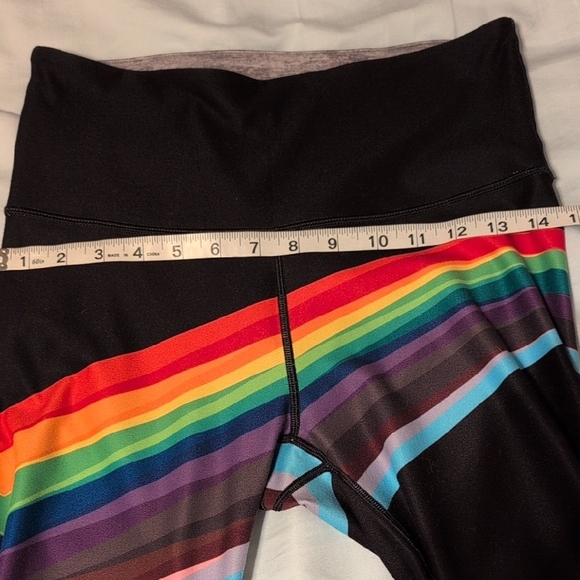 Peloton Colorful Striped Leggings Large - Picture 6 of 6